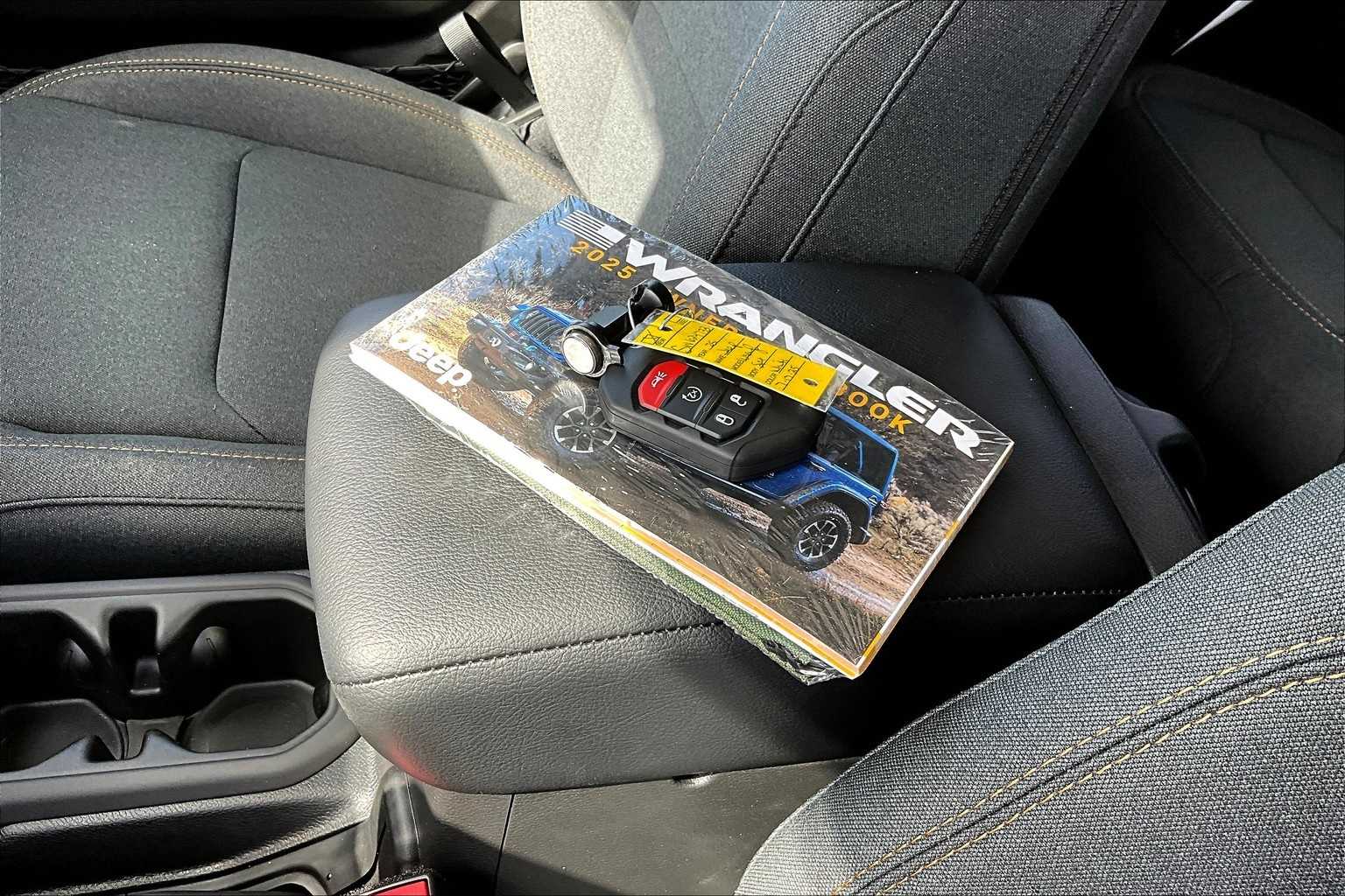 Thumbnail: 2025 Jeep Wrangler - 20