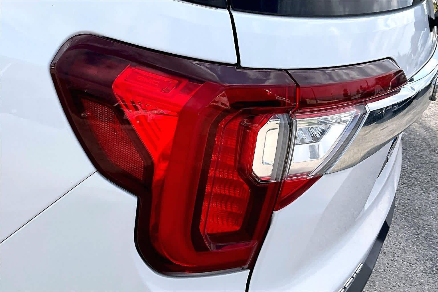 Thumbnail: 2023 GMC Acadia - 28