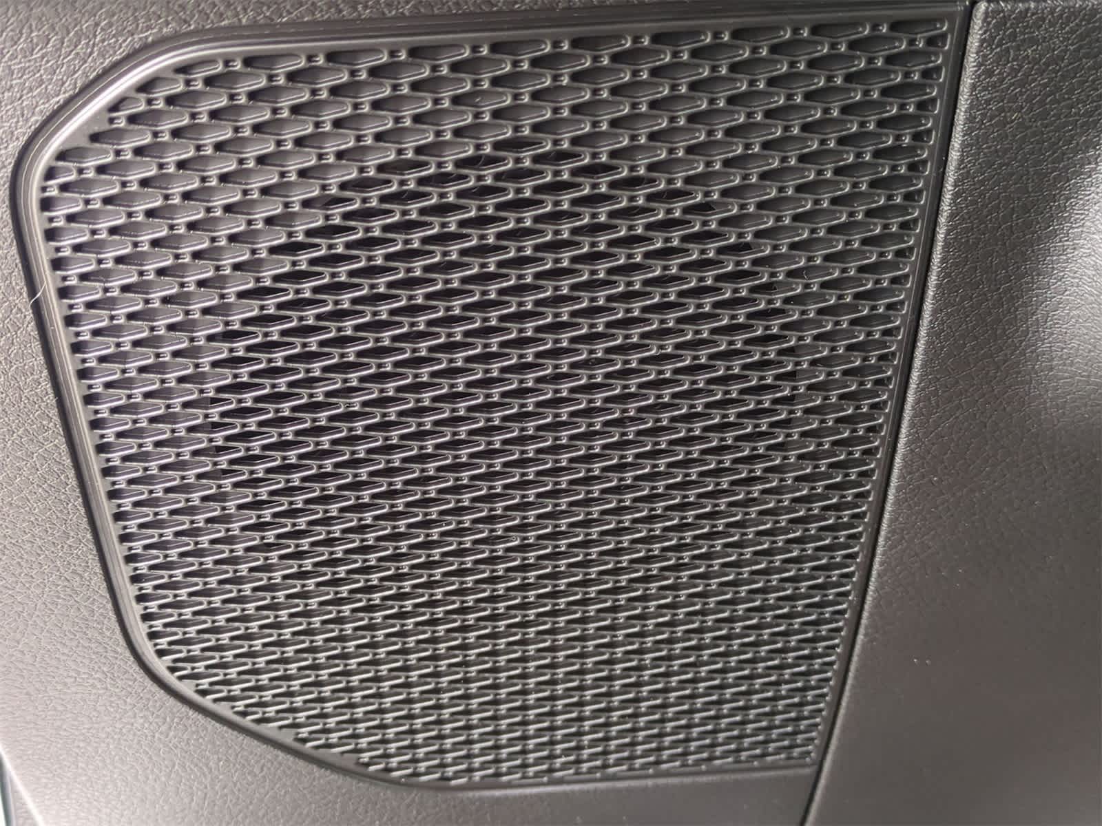 Thumbnail: 2025 Jeep Gladiator - 31