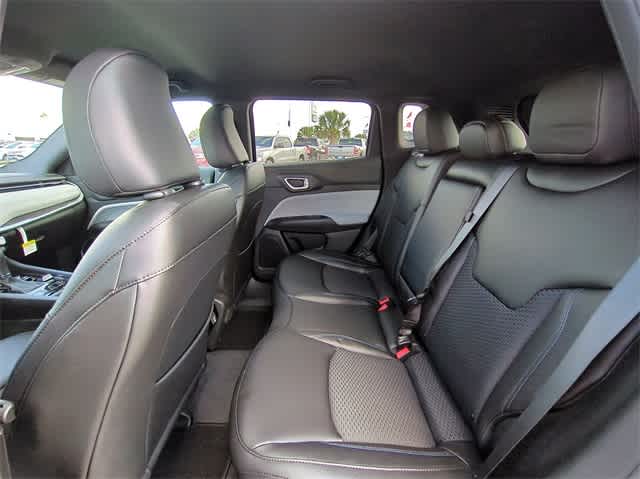 Thumbnail: 2025 Jeep Compass - 20