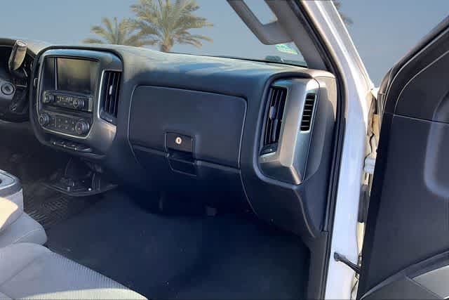 Thumbnail: 2019 Chevrolet Silverado 1500 - 11
