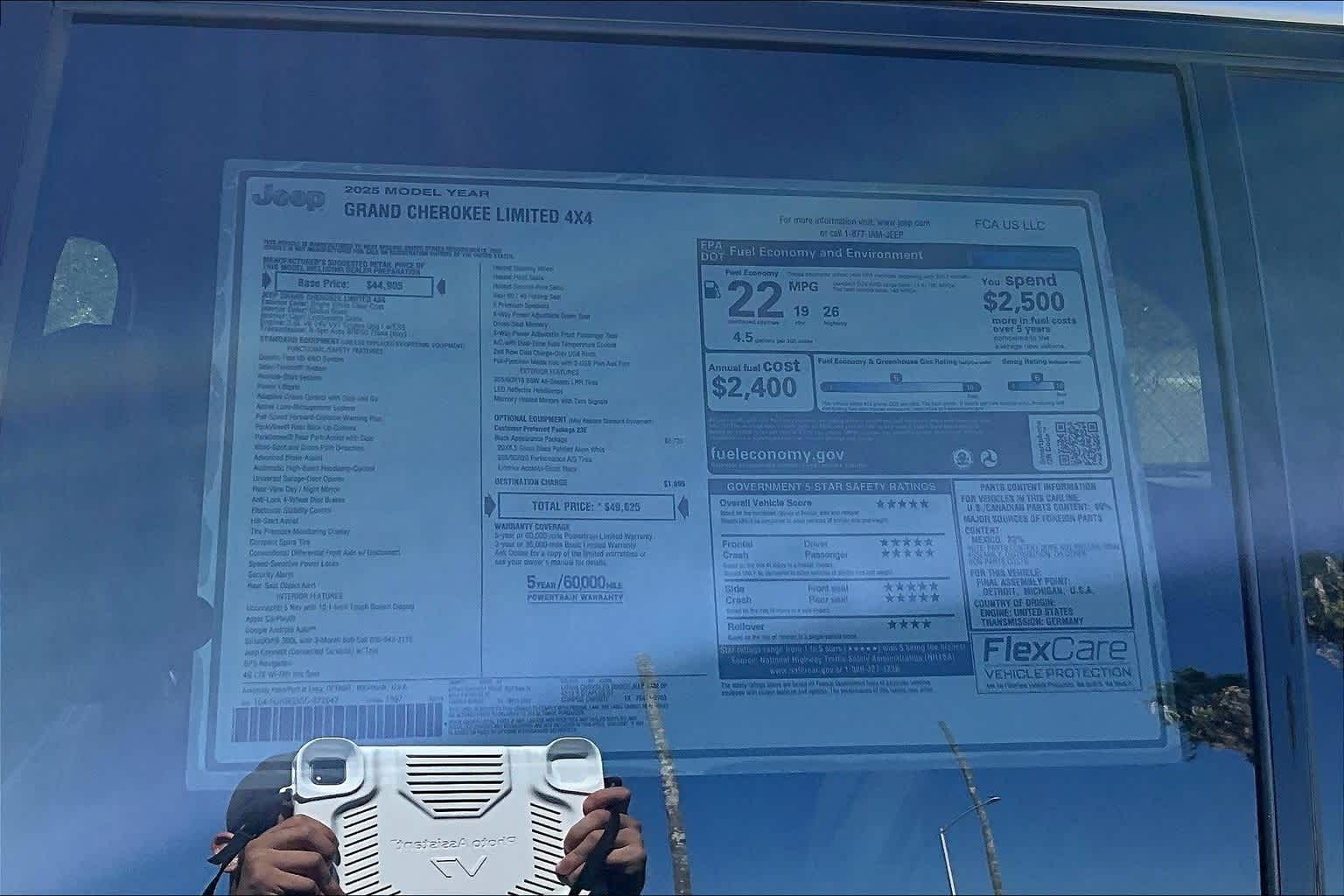 Thumbnail: 2025 Jeep Grand Cherokee - 23