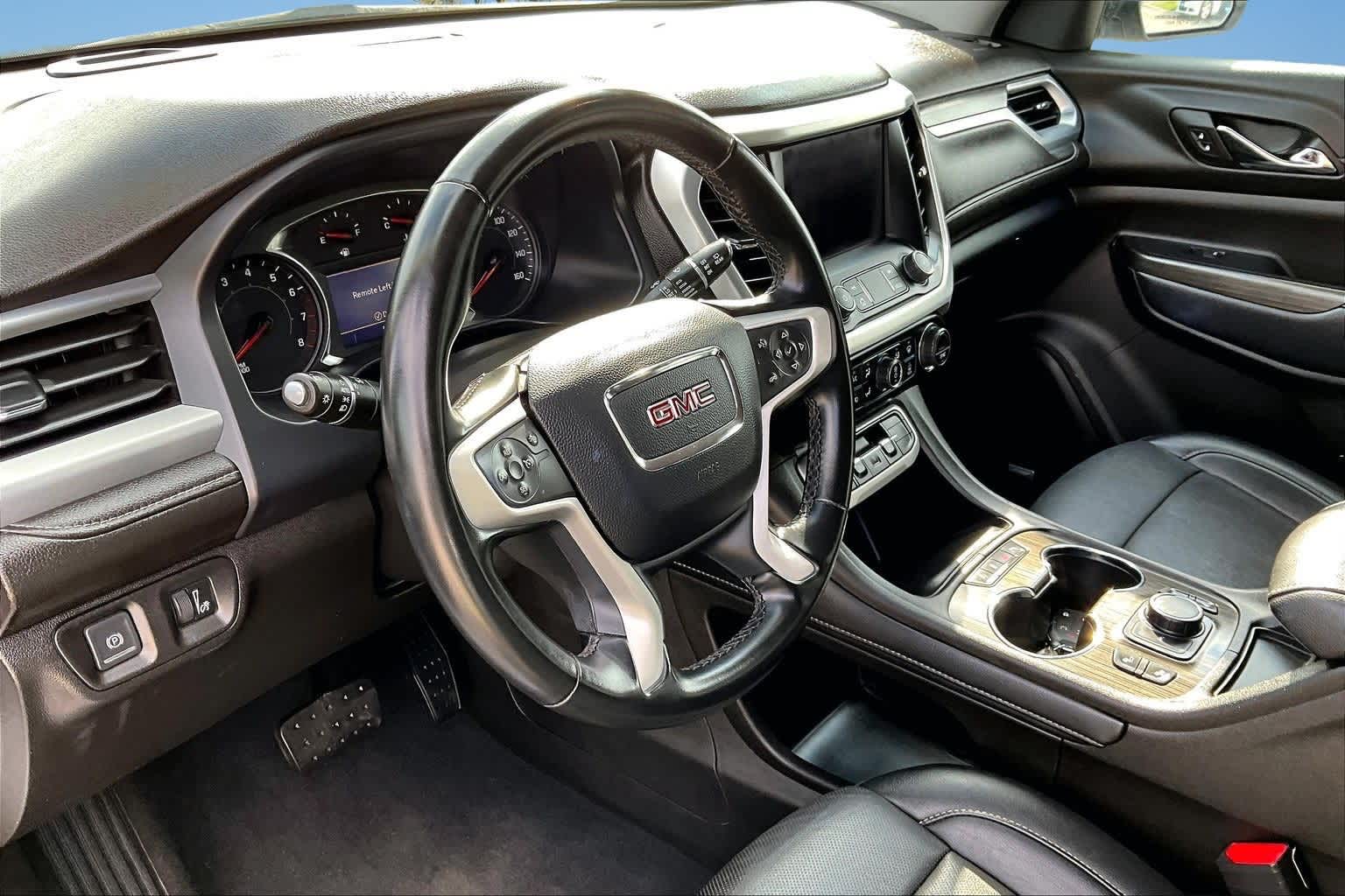 Thumbnail: 2023 GMC Acadia - 2