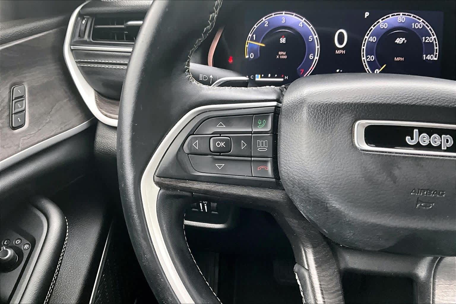 Thumbnail: 2021 Jeep Grand Cherokee L - 22