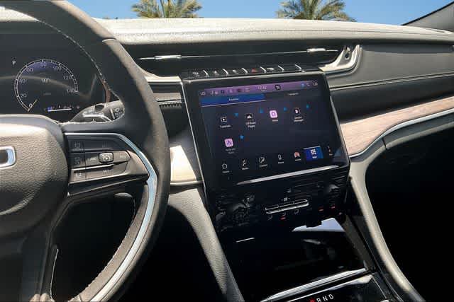 Thumbnail: 2025 Jeep Grand Cherokee - 16