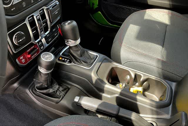 Thumbnail: 2025 Jeep Wrangler - 17