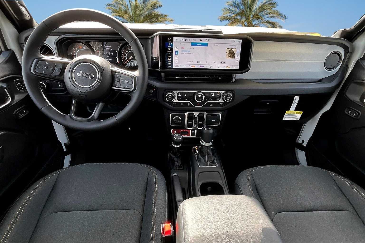 Thumbnail: 2025 Jeep Wrangler - 10
