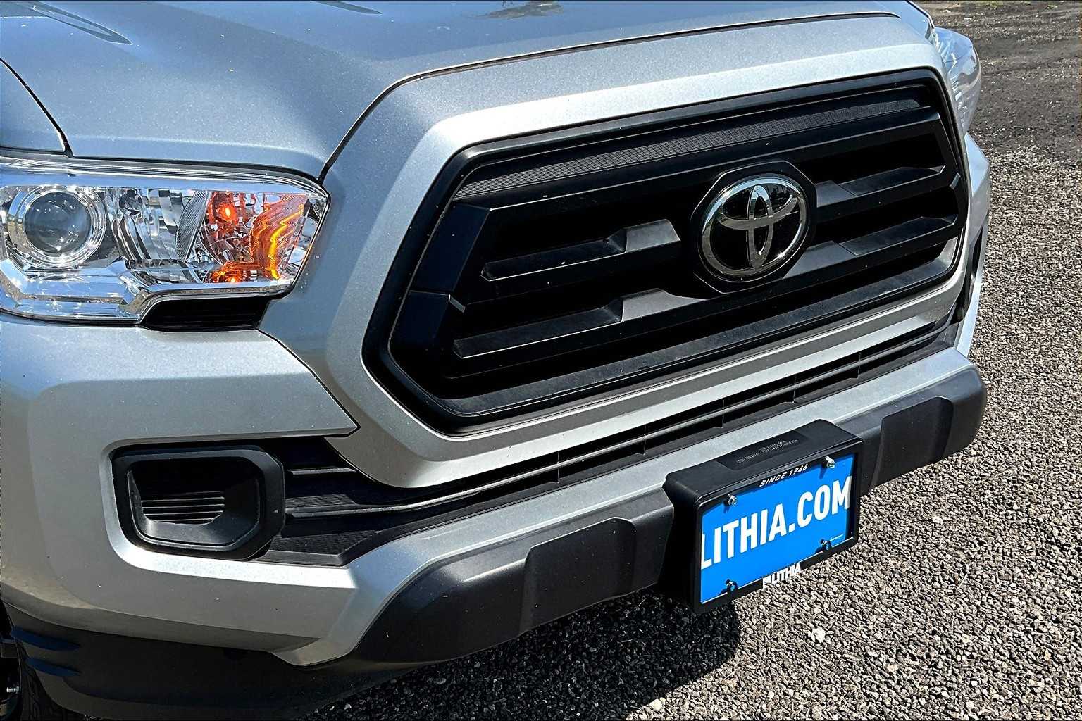 2023 Toyota Tacoma SR 29