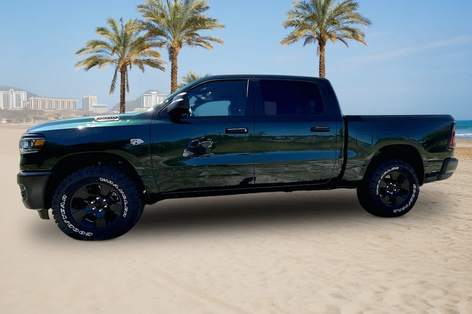 New 2026 Ram 1500 WARLOCK CREW CAB 4X4 5'7 BOX Pickup