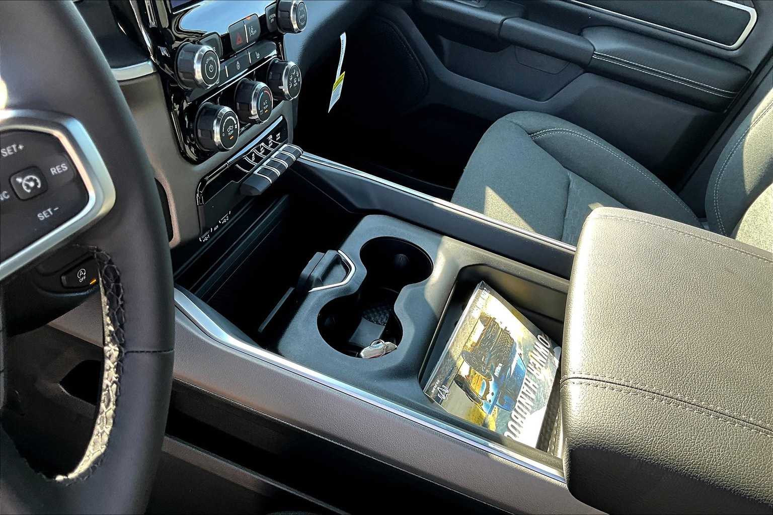 Thumbnail: 2026 RAM 1500 - 16