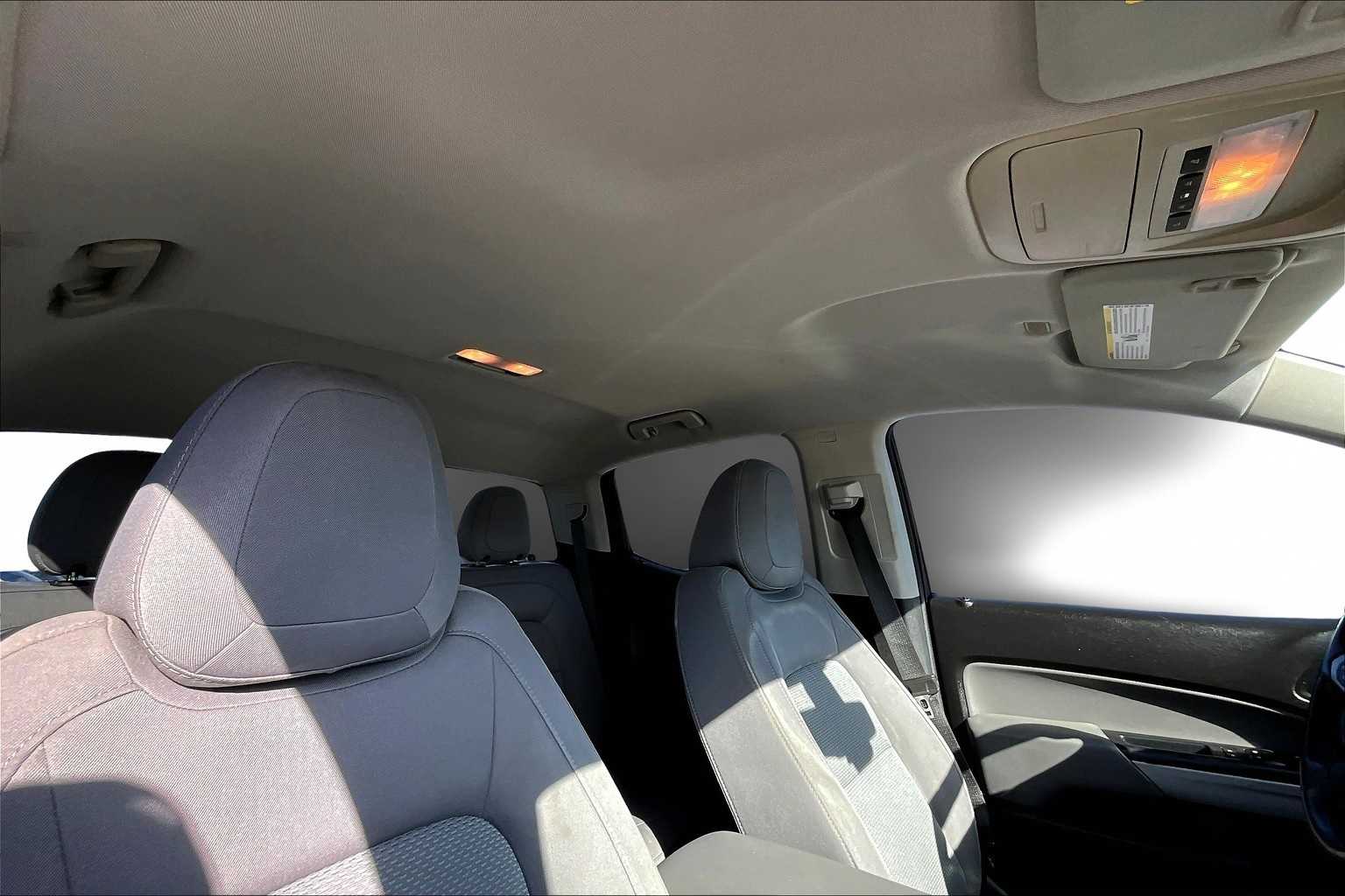 Thumbnail: 2016 Chevrolet Colorado - 27