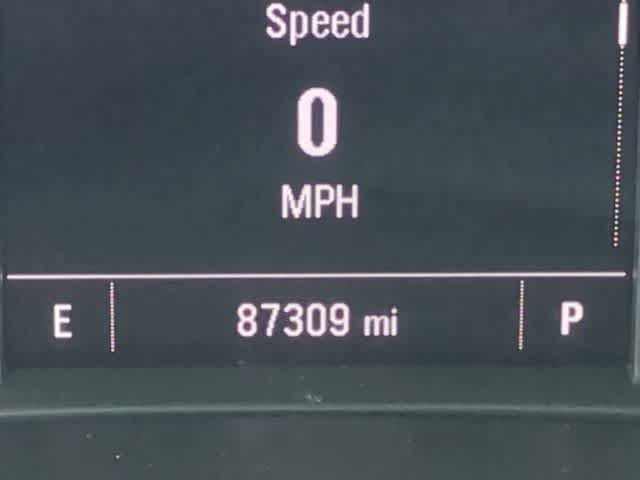 Thumbnail: 2023 Chevrolet Malibu - 12