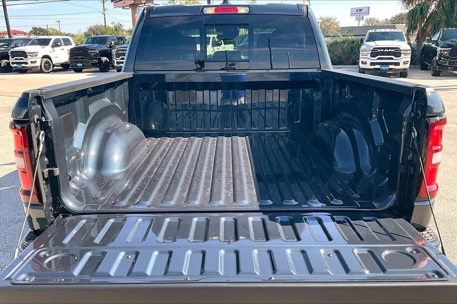 Thumbnail: 2026 RAM 1500 - 19