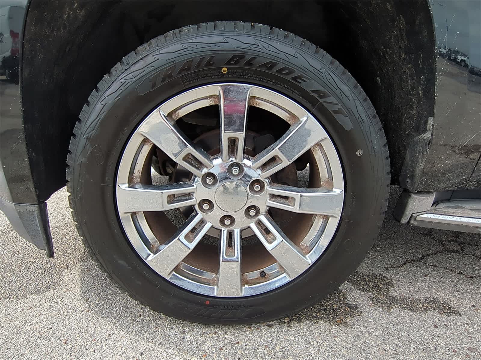 Thumbnail: 2015 GMC Yukon - 11
