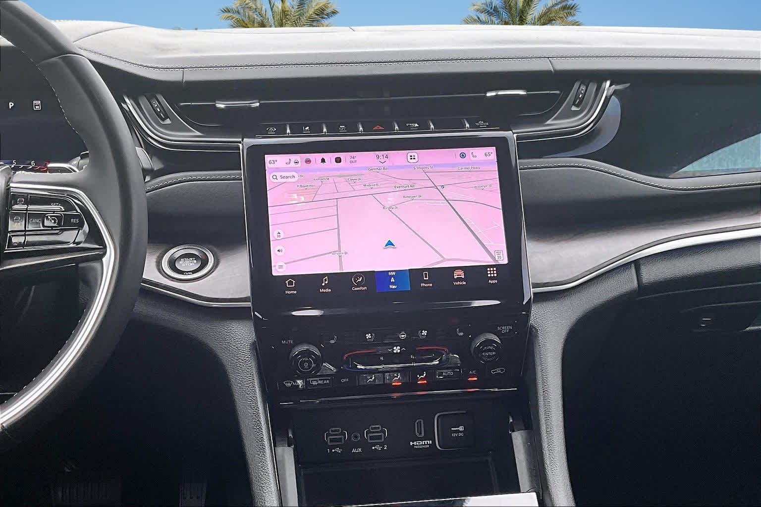 Thumbnail: 2023 Jeep Grand Cherokee - 15