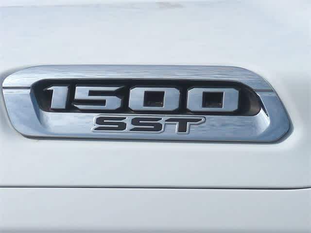 Thumbnail: 2025 RAM 1500 - 13