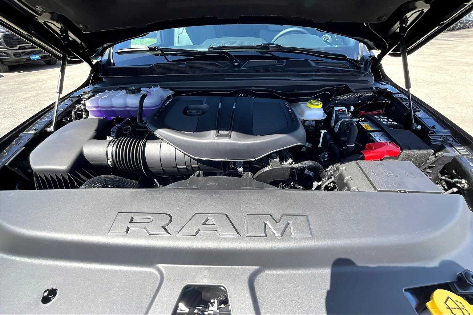 Thumbnail: 2026 RAM 1500 - 9