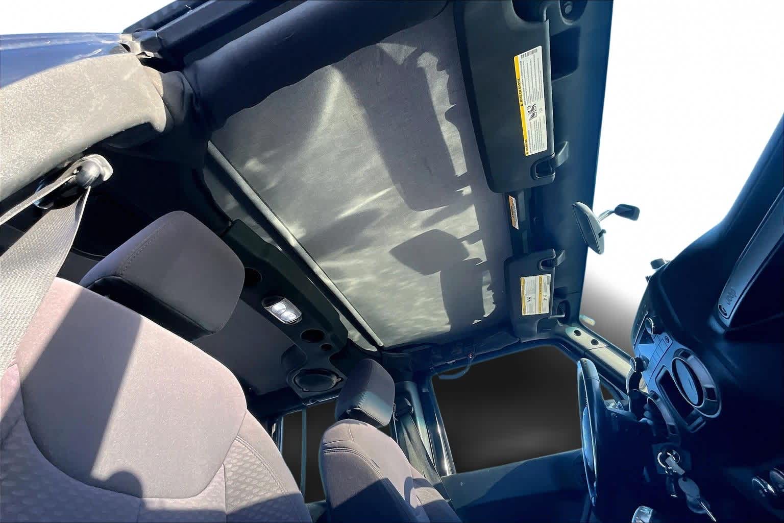 Thumbnail: 2013 Jeep Wrangler - 28