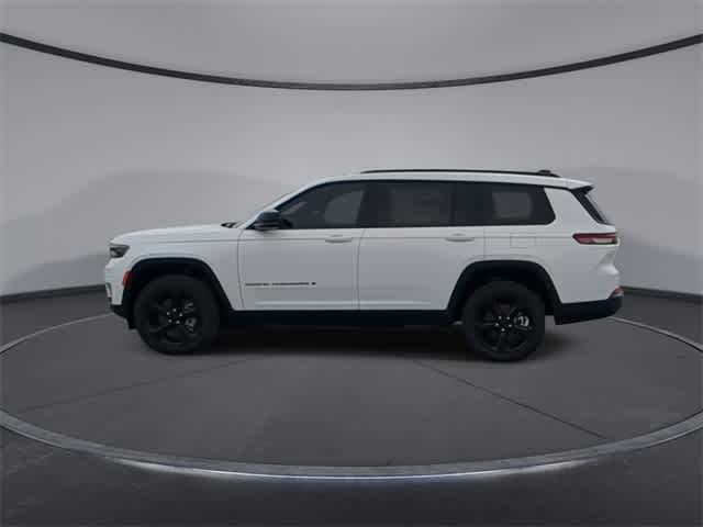 Thumbnail: 2025 Jeep Grand Cherokee - 5