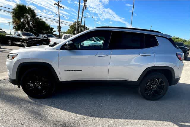 Thumbnail: 2026 Jeep Compass - 3