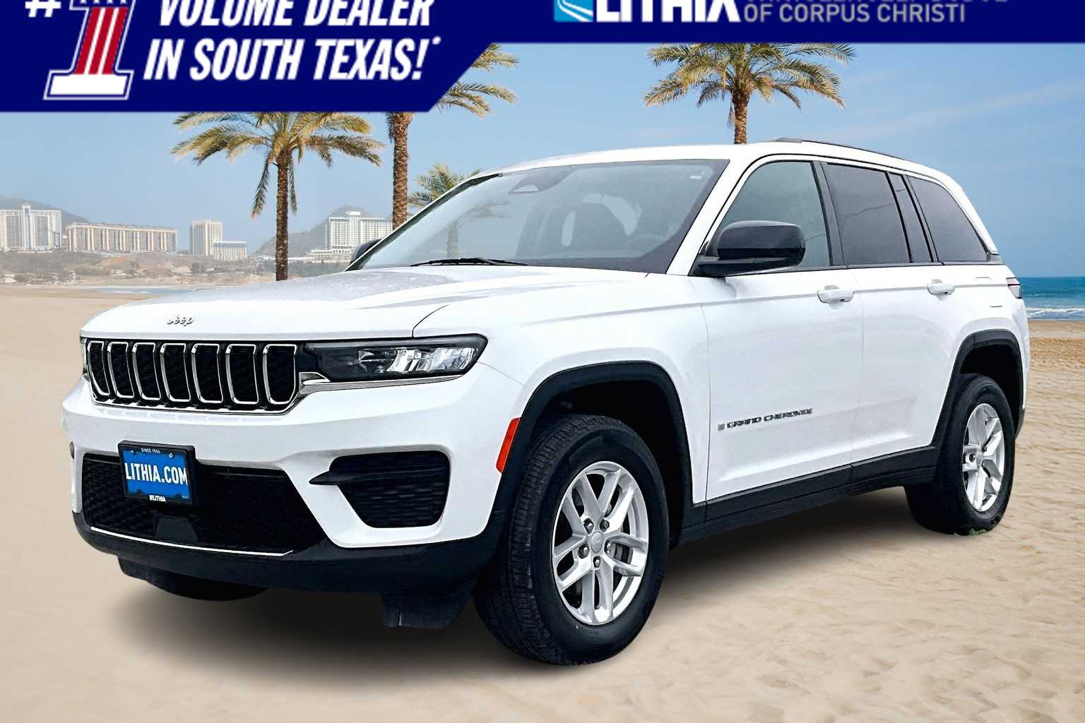 2023 Jeep Grand Cherokee Laredo's photo