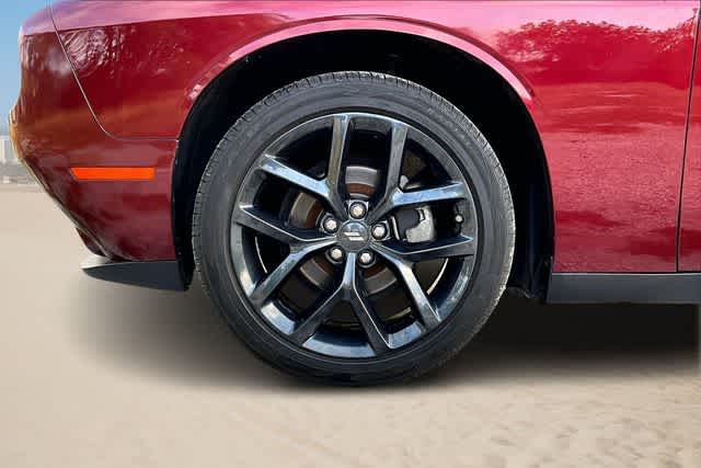 2022 Dodge Challenger SXT - Photo 7