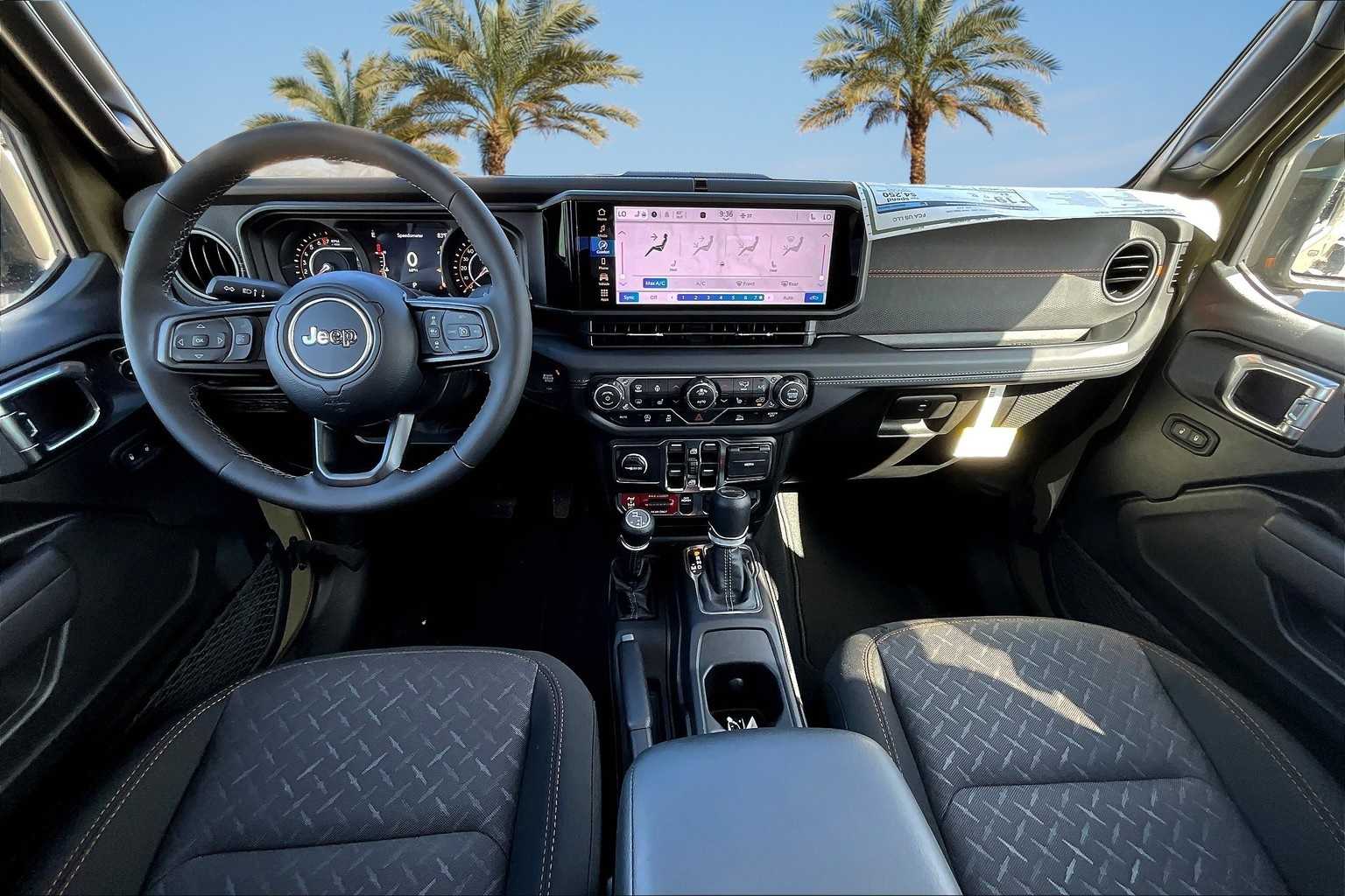 Thumbnail: 2025 Jeep Gladiator - 9