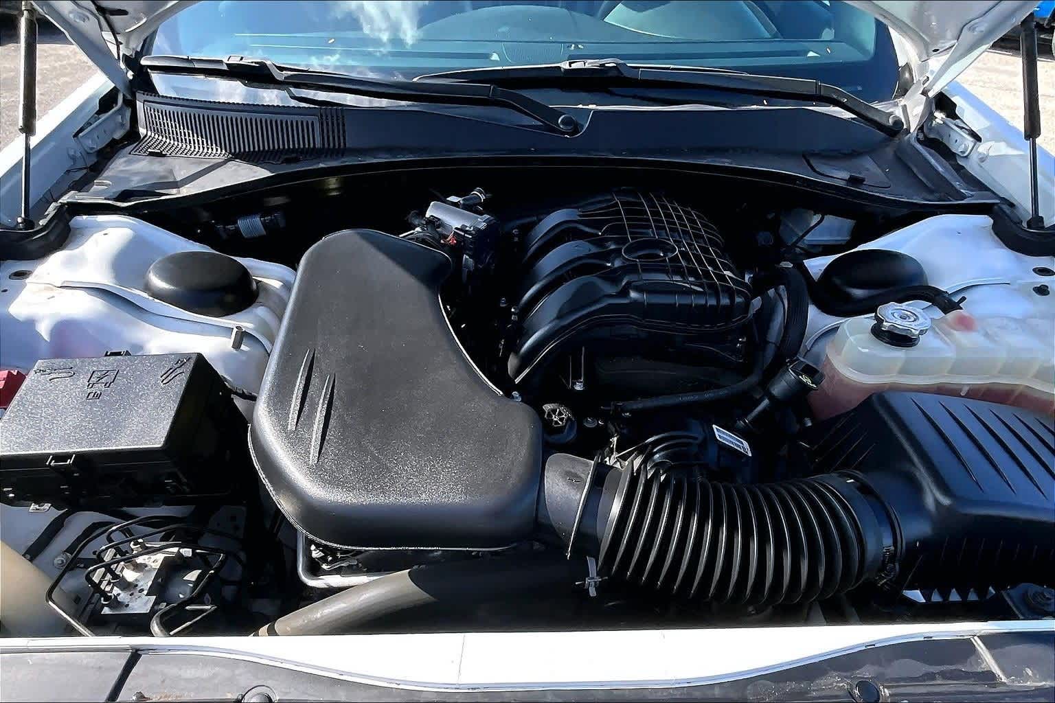 Thumbnail: 2023 Chrysler 300 - 8