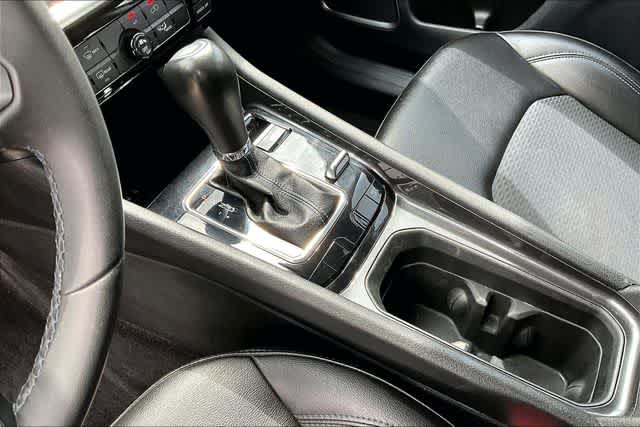 Thumbnail: 2022 Jeep Compass - 17