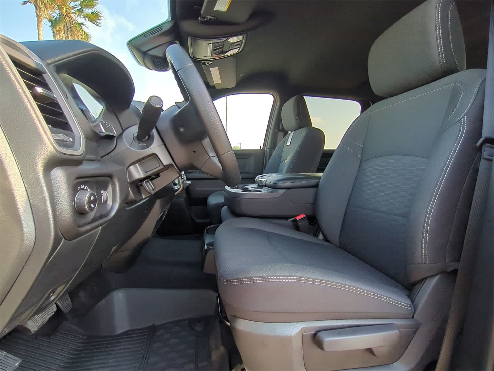 2025 RAM 3500 Tradesman 17
