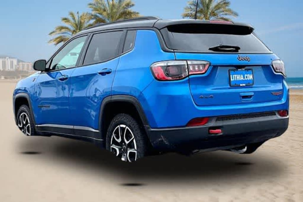 Used 2025 Jeep Compass Trailhawk SUV