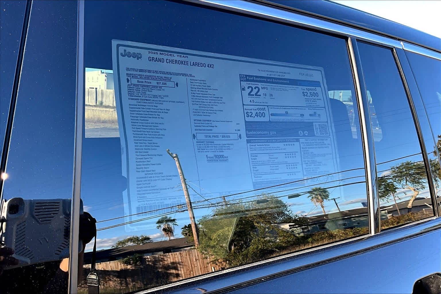 Thumbnail: 2025 Jeep Grand Cherokee - 22