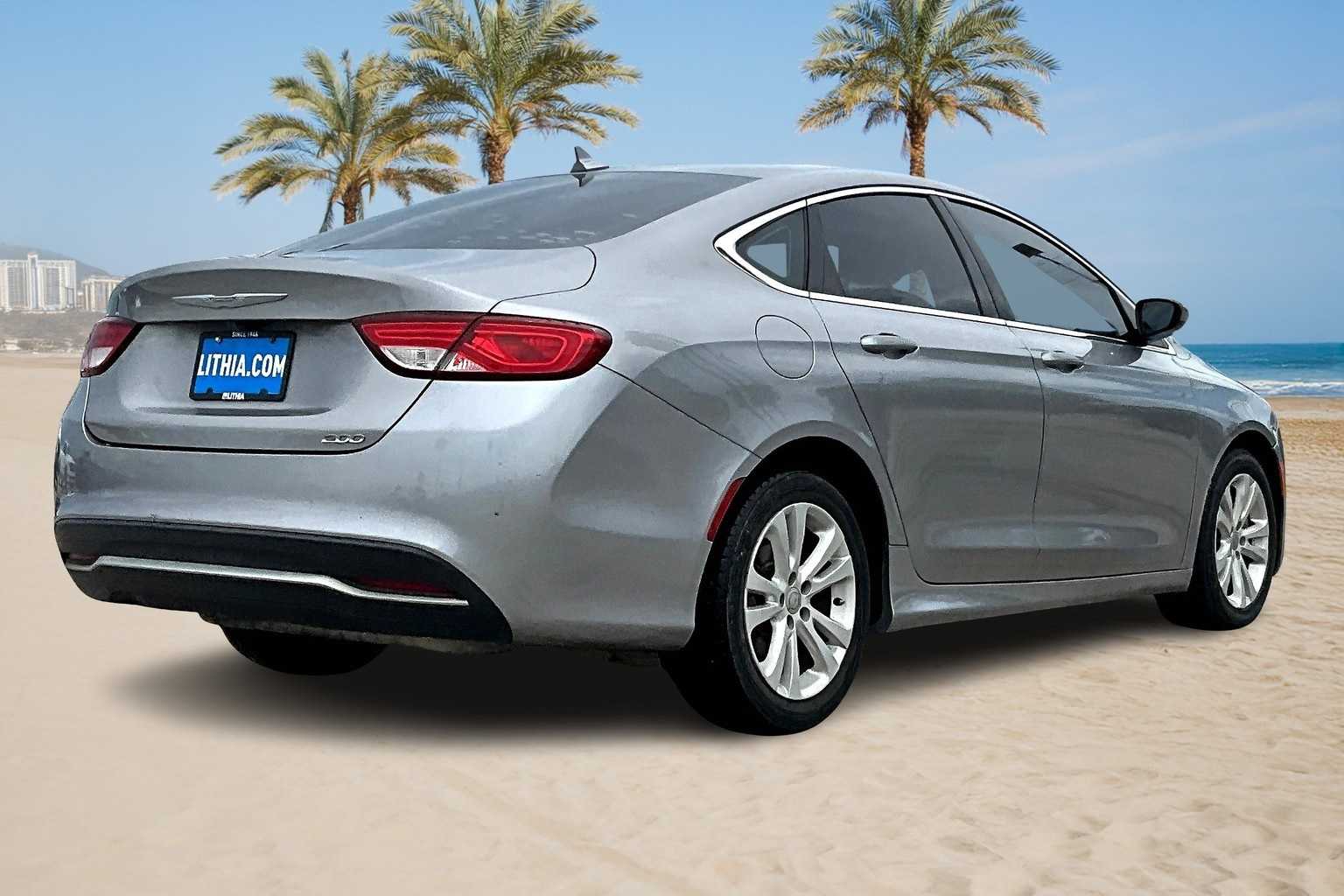 Thumbnail: 2016 Chrysler 200 - 21
