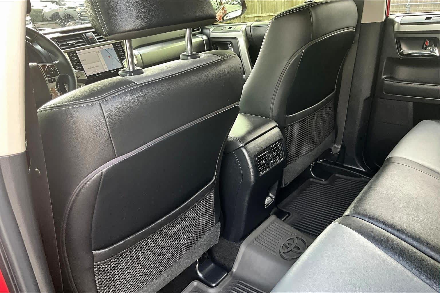 Thumbnail: 2021 Toyota 4Runner - 11