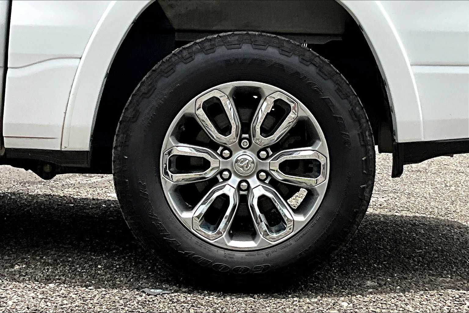 2021 RAM 1500 Laramie 36