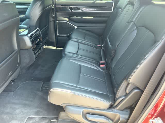 Thumbnail: 2024 Jeep Wagoneer - 20