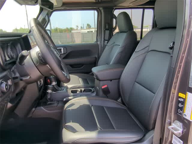 Thumbnail: 2025 Jeep Wrangler - 16