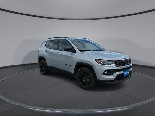 2025 Jeep Compass Latitude photo 2