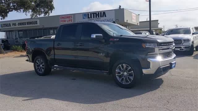 Used 2019 Chevrolet Silverado 1500 LT with VIN 1GCUYDED5KZ157129 for sale in Corpus Christi, TX