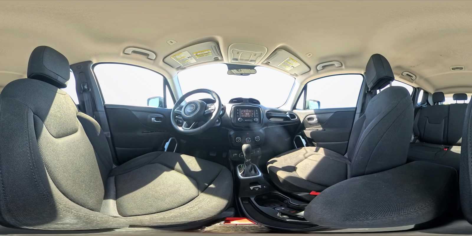 Thumbnail: 2020 Jeep Renegade - 37
