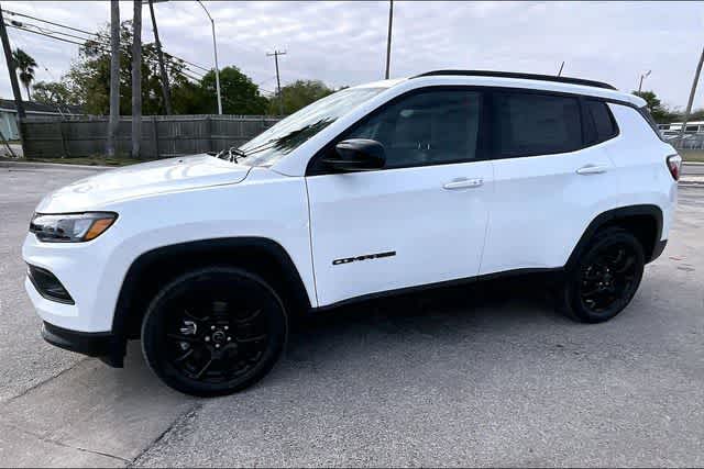 Thumbnail: 2026 Jeep Compass - 3