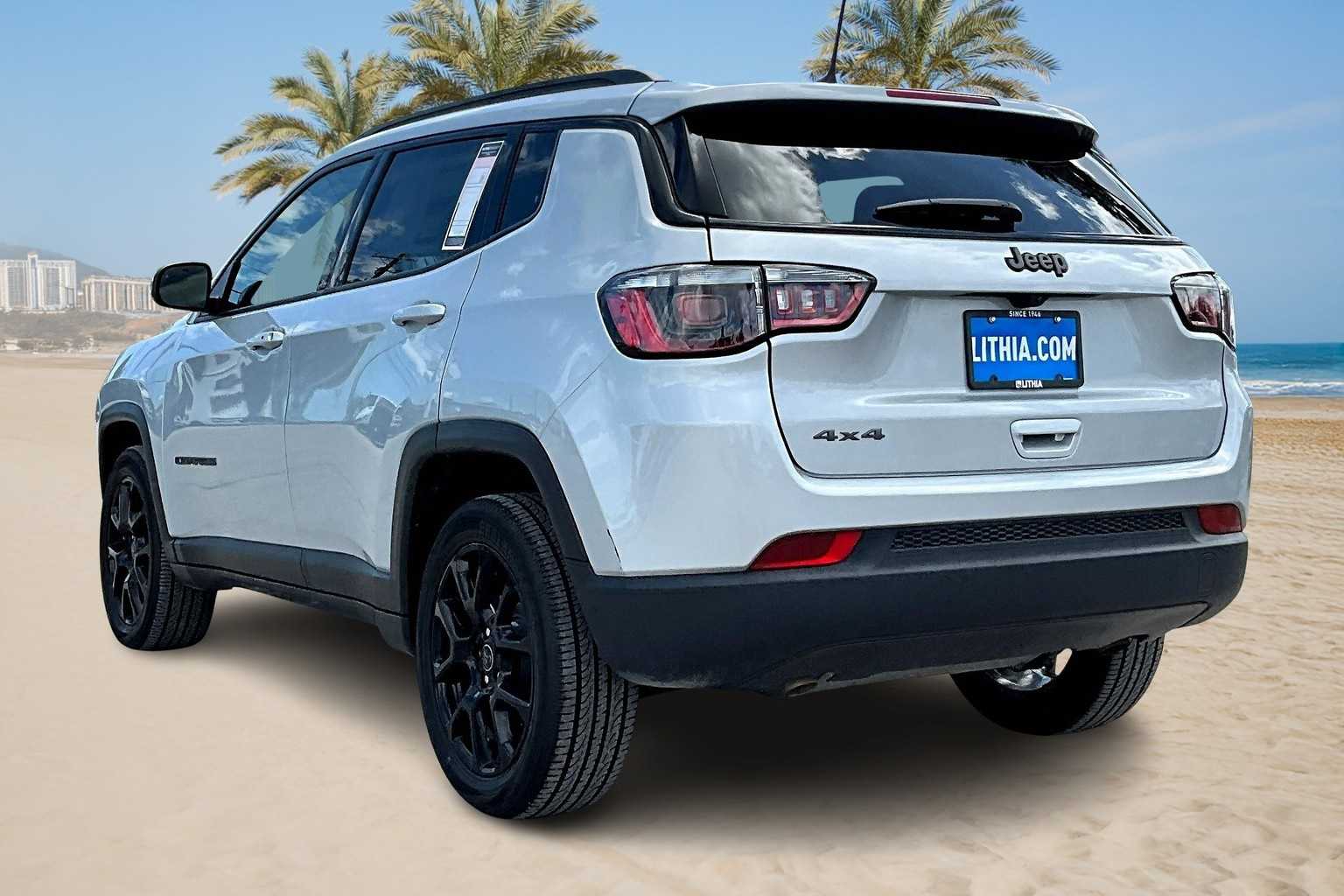 Thumbnail: 2025 Jeep Compass - 4