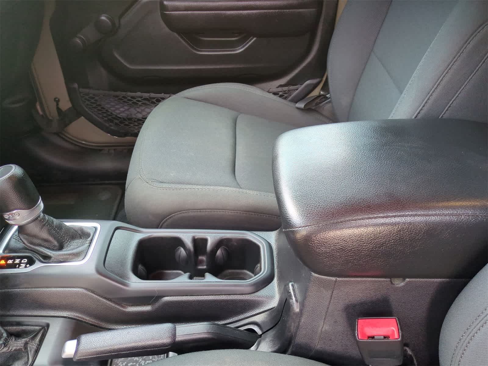 Thumbnail: 2020 Jeep Gladiator - 28