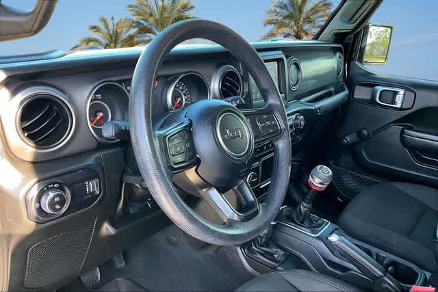 Thumbnail: 2023 Jeep Gladiator - 2