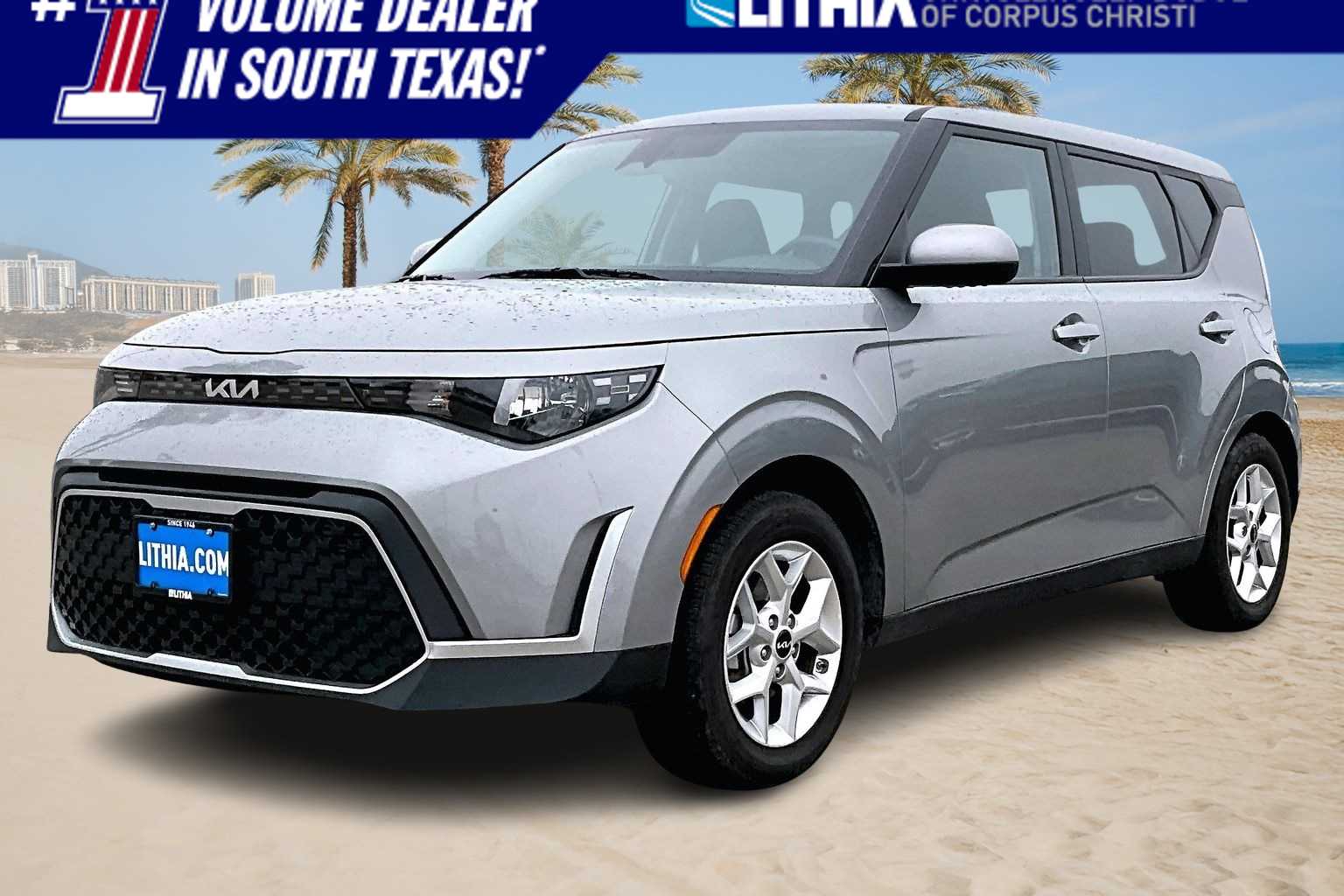 2024 Kia Soul LX's photo