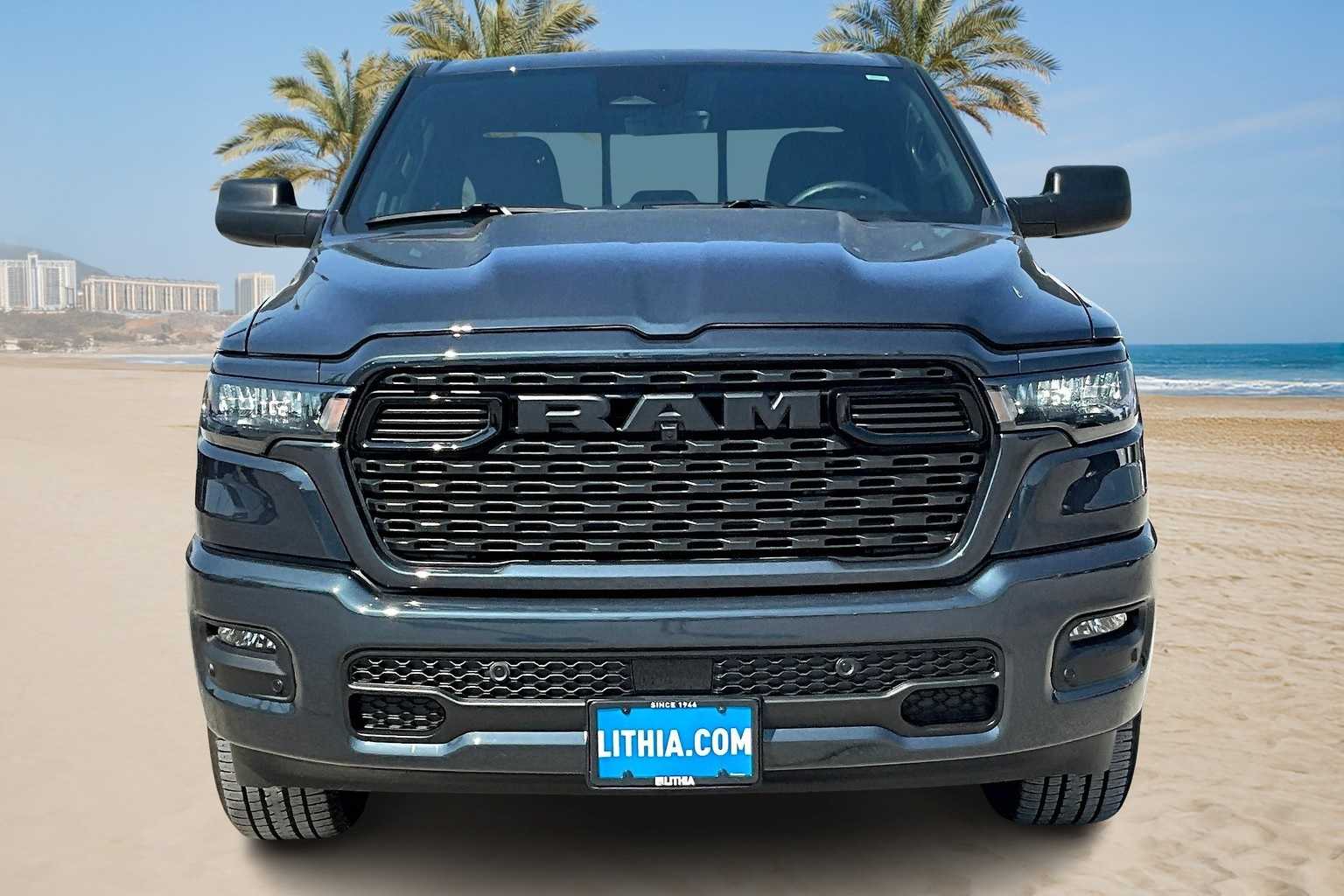 Thumbnail: 2025 RAM 1500 - 6