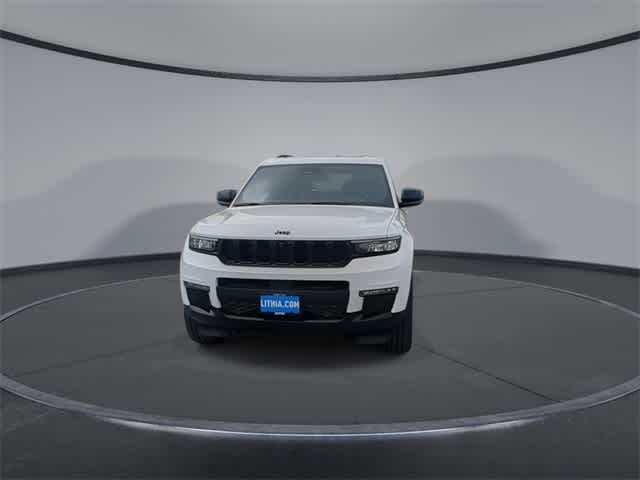 Thumbnail: 2025 Jeep Grand Cherokee - 3