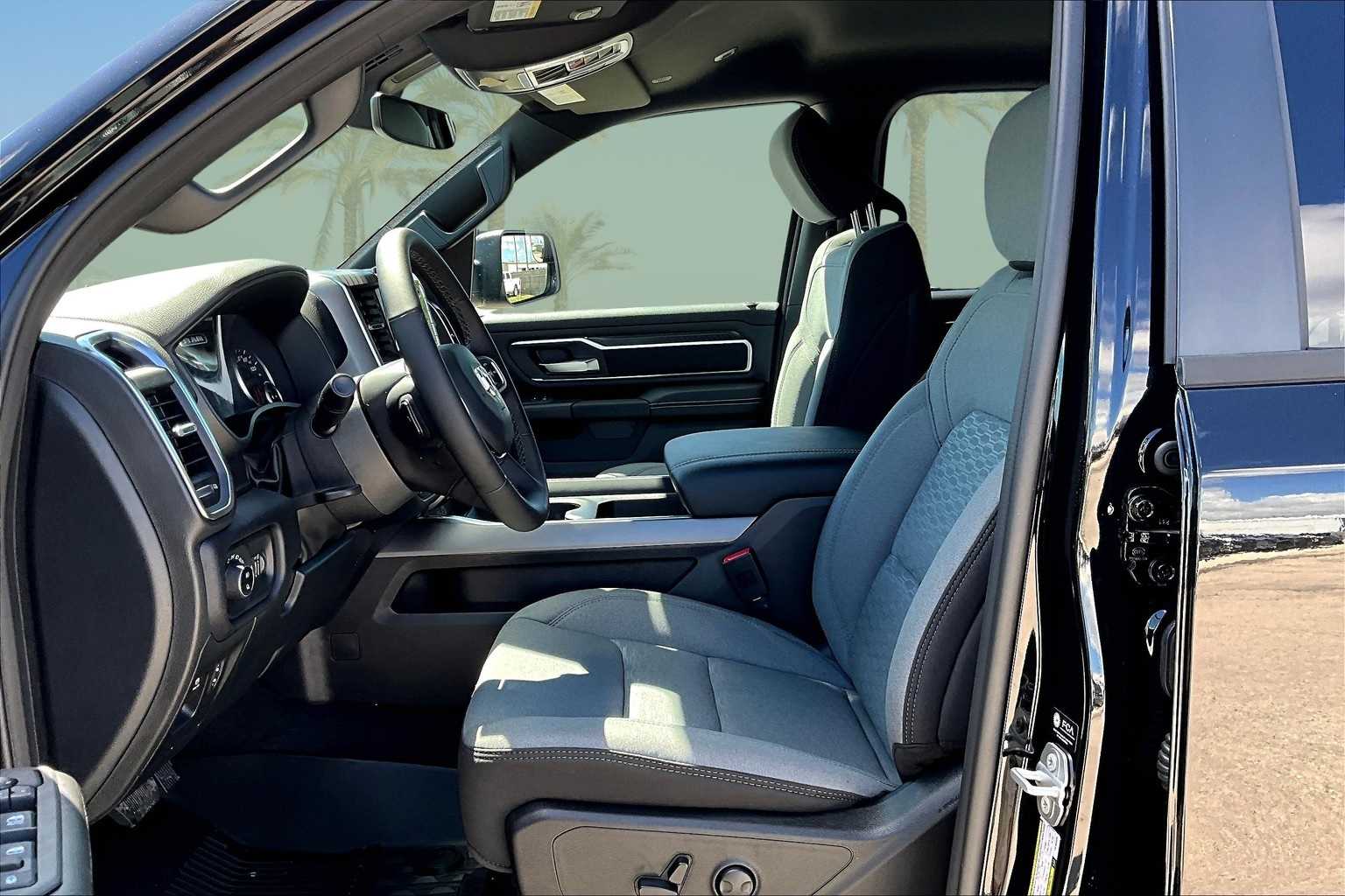 Thumbnail: 2026 RAM 1500 - 11