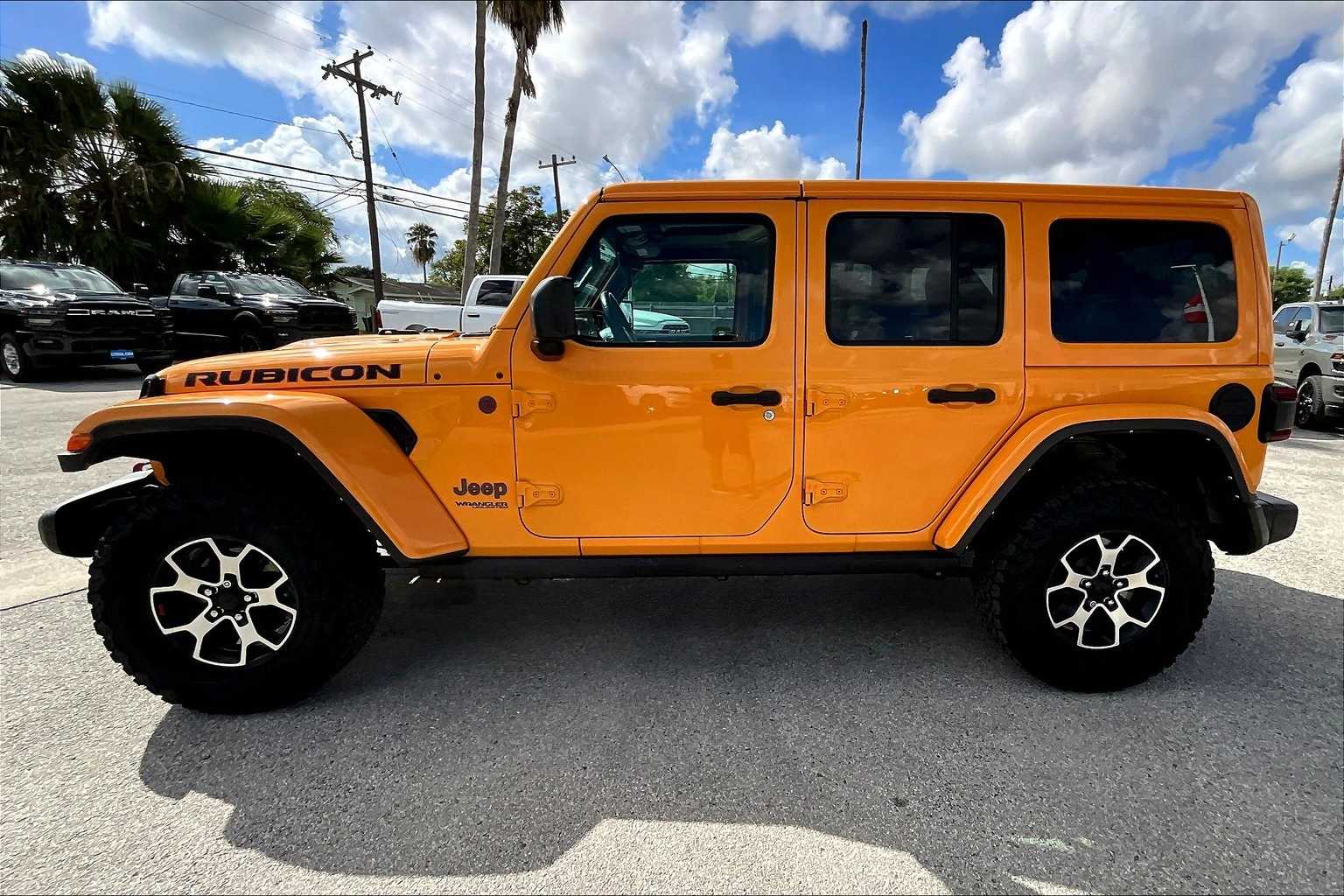 Thumbnail: 2021 Jeep Wrangler - 3