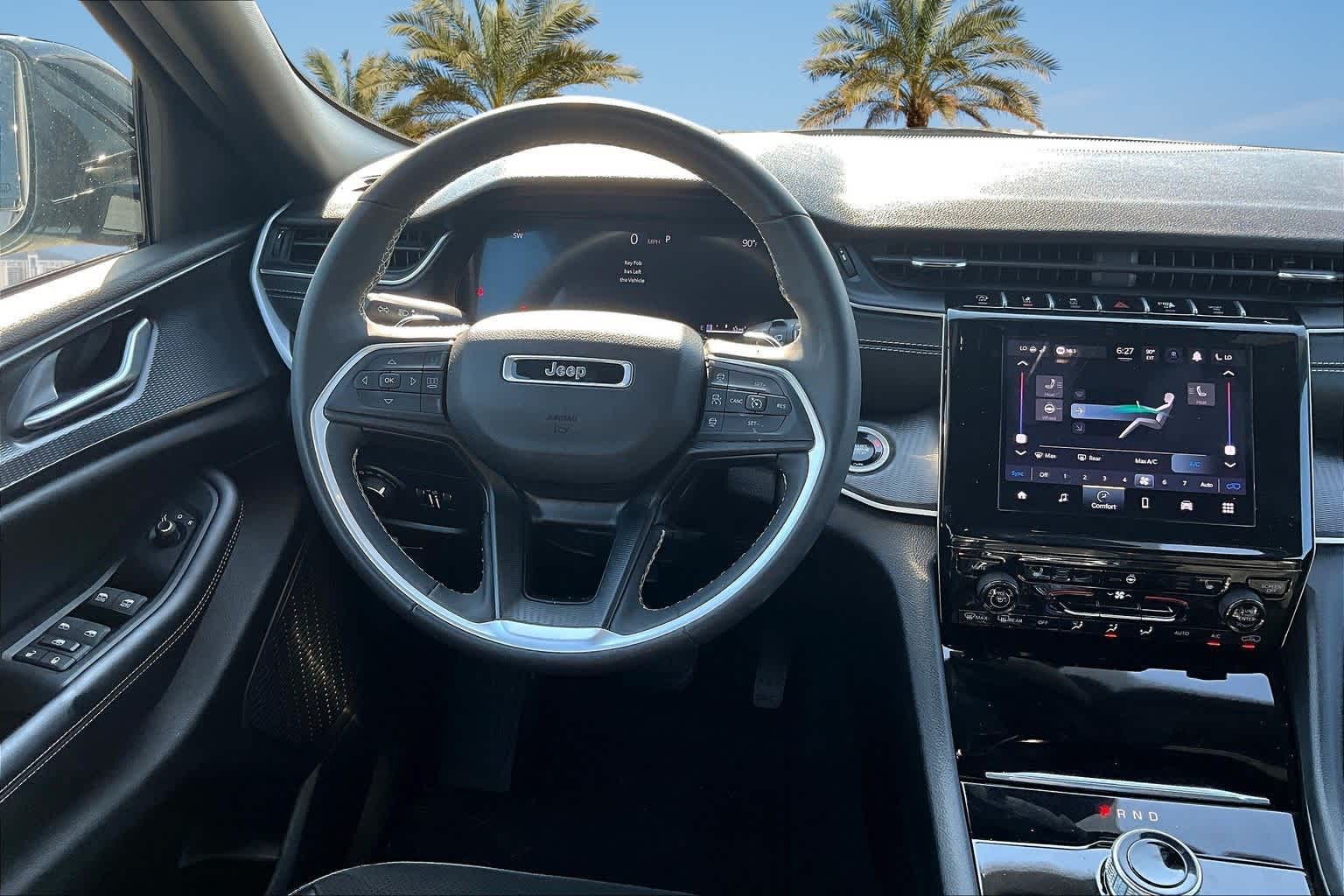 Thumbnail: 2024 Jeep Grand Cherokee - 14